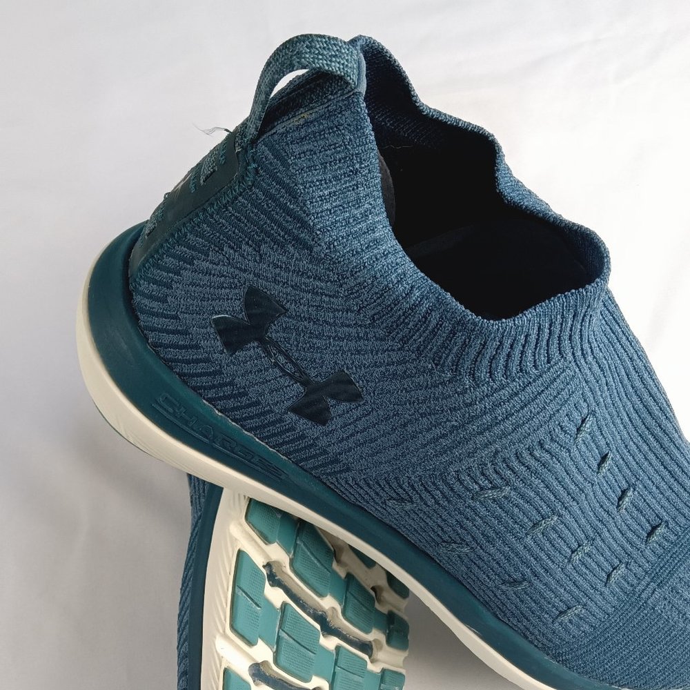 Under Armour Men's Running Sneakers. - Picture 5 of 13